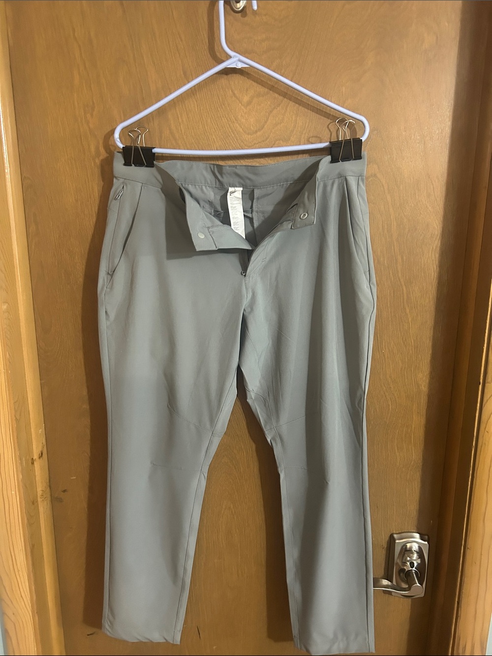 Fabletics Light Gray Men’s Chino-Style Performance Pants